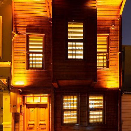 Chestnut Mansion Oldcity Istanbul Bagian luar foto