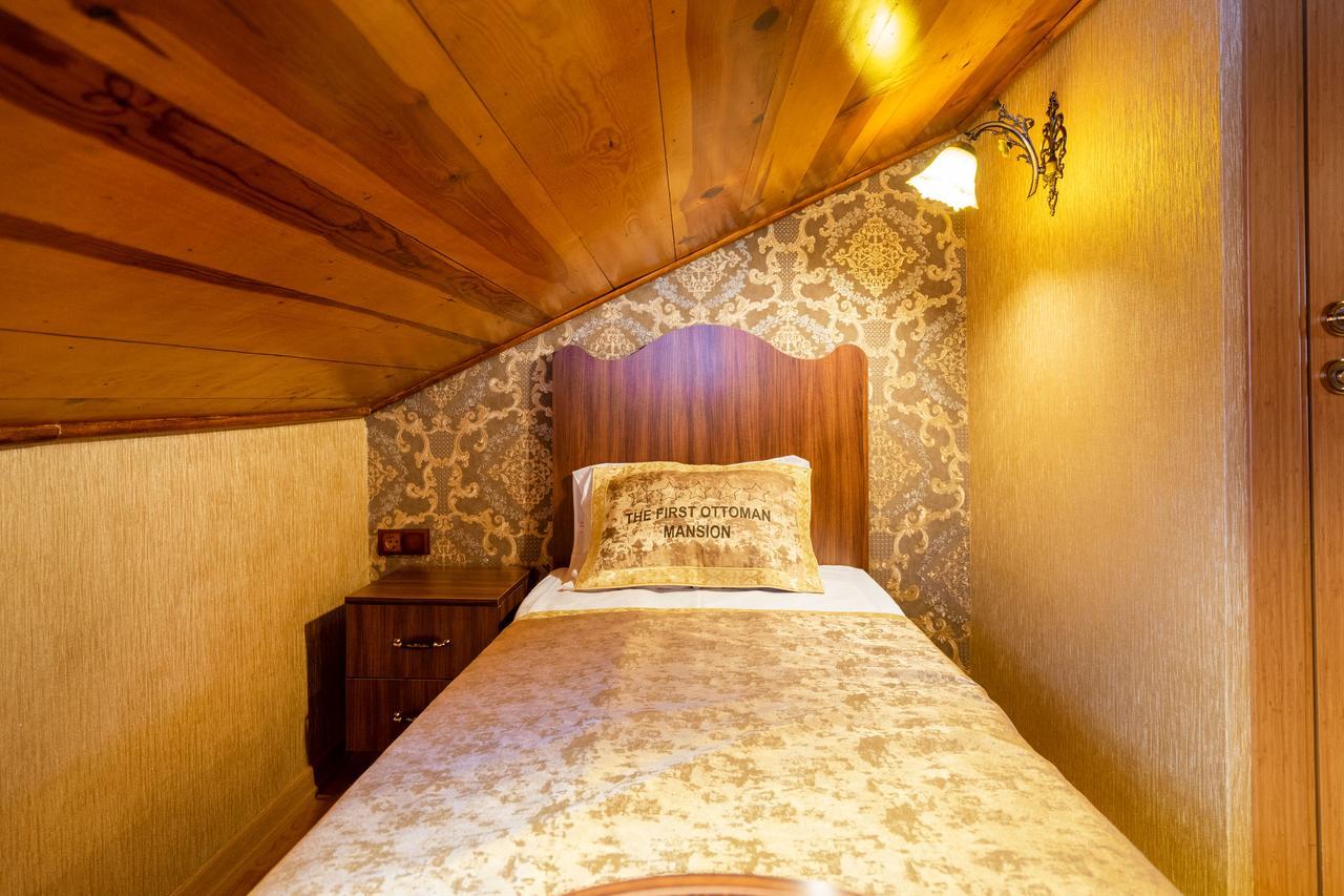 Chestnut Mansion Oldcity Istanbul Bagian luar foto
