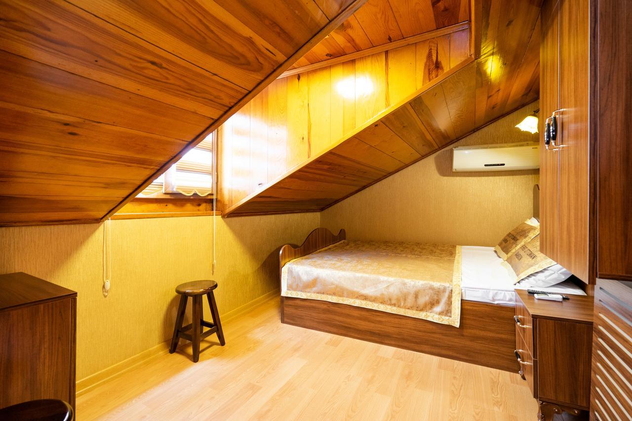 Chestnut Mansion Oldcity Istanbul Bagian luar foto