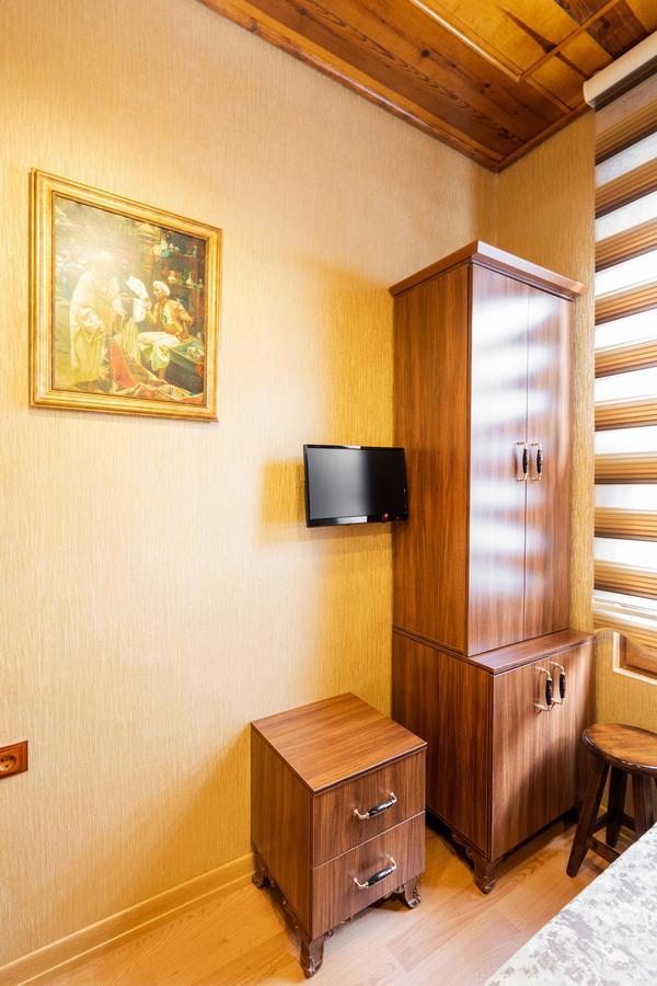 Chestnut Mansion Oldcity Istanbul Bagian luar foto